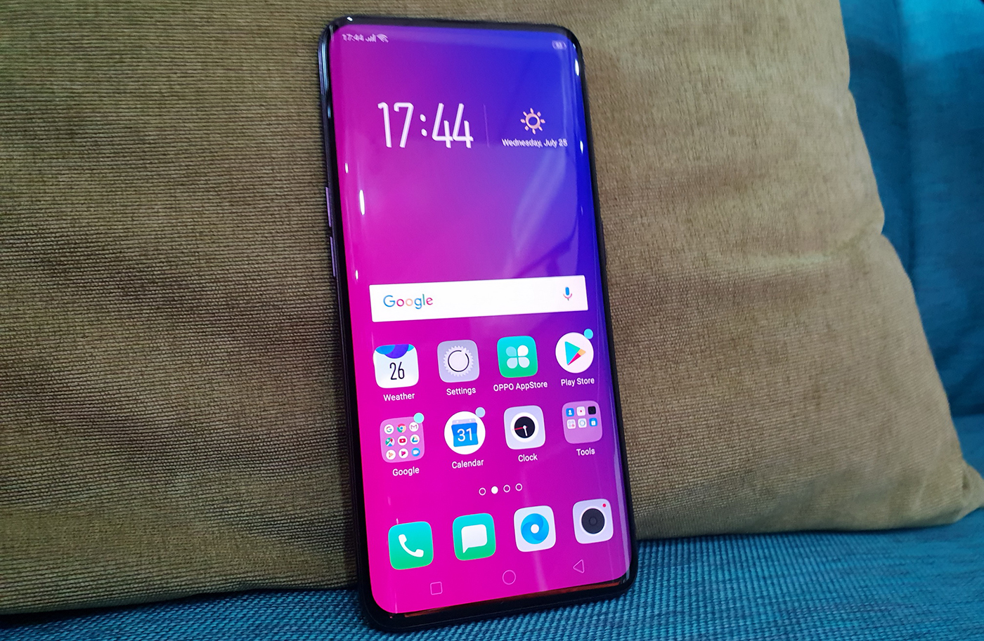 Review: Oppo hits the premium spot with Find X | Digital News Asia